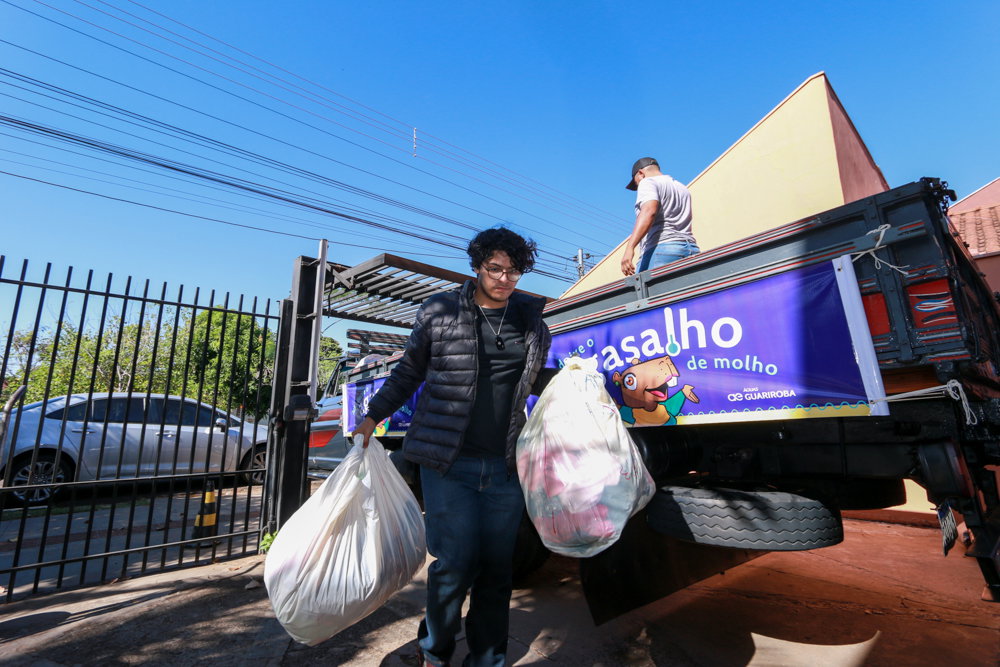 Praça do Rádio sedia Dia D da Campanha do Agasalho com atrações e arrecadação