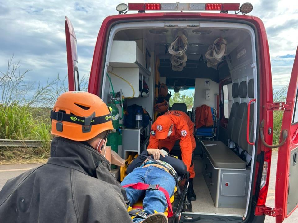 Acidente grave em Campo Novo do Parecis deixa um ferido e bloqueia MT-235