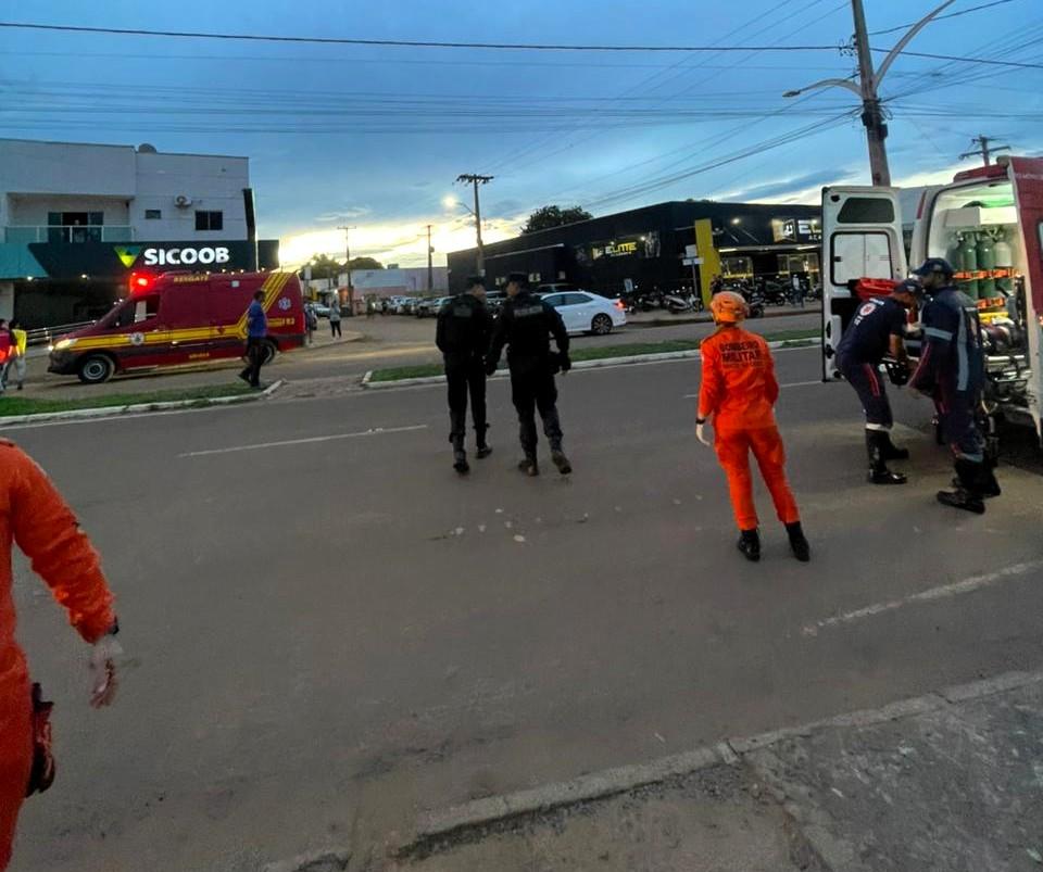 Bombeiros resgatam homem em surto após fuga de hospital em Confresa