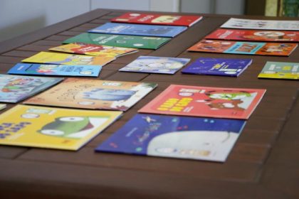Biblioteca Municipal recebe novos livros infantis do MEC