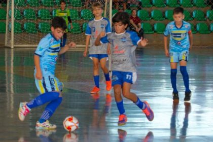Três Lagoas recebe Estadual de Futsal e define campeões de base