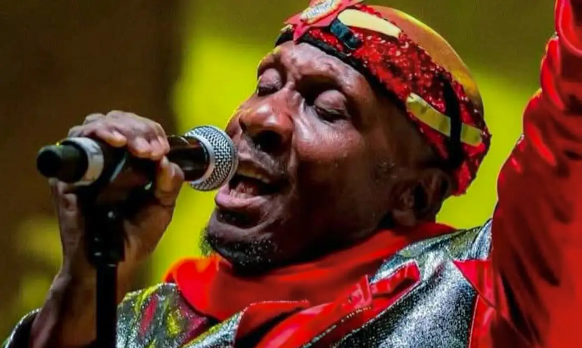 https://s3.us-east-005.backblazeb2.com/inferenciati-hmlg-inferenciacms-media/sites/logo/BlocodoReggaehomenageiaMarleyeJimmyCliffnocarnavaldeSoLus.png