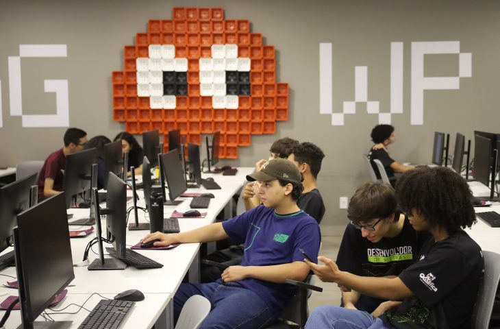https://s3.us-east-005.backblazeb2.com/inferenciati-hmlg-inferenciacms-media/sites/logo/InscriesencerramparaalunosdaredepblicanoprogramaVoucherDesenvolvedor.png