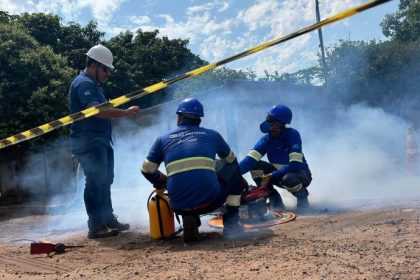 Três Lagoas realiza ação para orientar uso correto da rede de esgoto