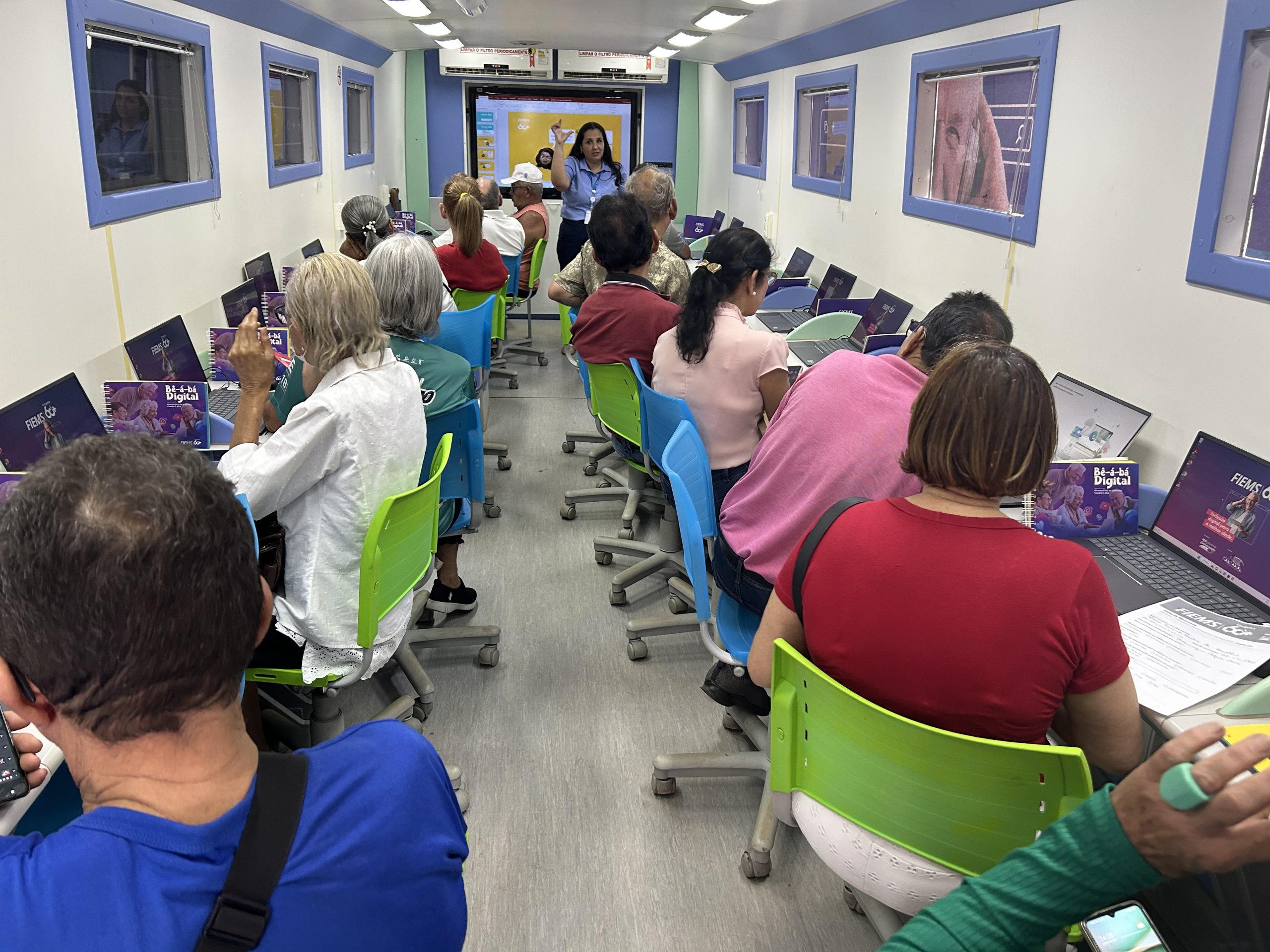 Aulas do projeto 60+ Inclusão Digital são suspensas nesta quinta-feira